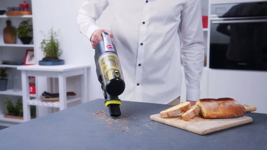 BEZDRÁTOVÝ VYSAVAČ ZNAČKY HOOVER OBDRŽEL Red Dot Award - foto 1 | brand photo