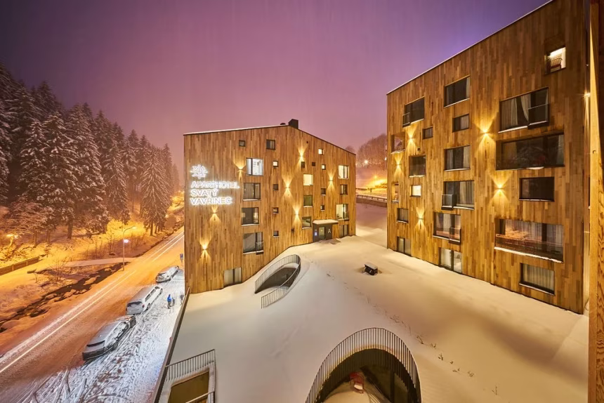 Designový Aparthotel Svatý Vavřinec v samém srdci Pece pod Sněžkou - foto 1 | brand photo
