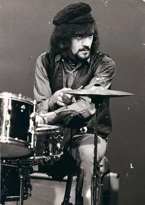 Drums of Jethro Tull - Clive Bunker /UK/
