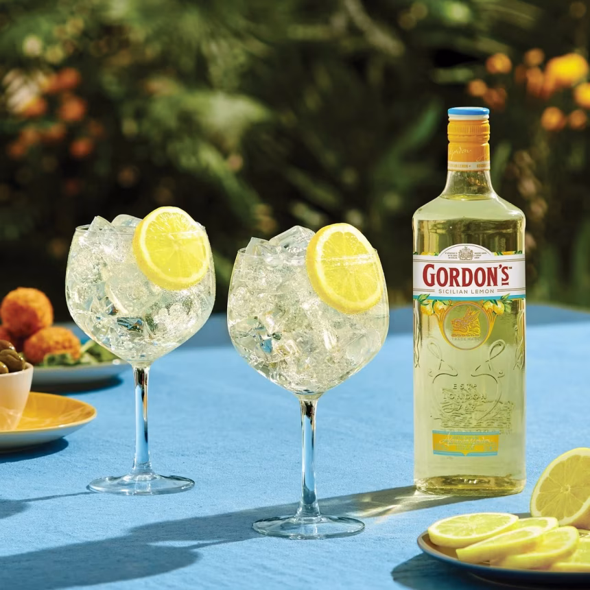 GORDON’S UVÁDÍ NA TRH NOVÝ, DELIKÁTNÍ A ŠŤAVNATÝ GIN S TÓNY SICILSKÝCH CITRONŮ - foto 1 | brand photo