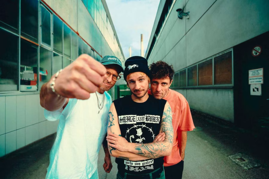 ITCHY: 25 YEARS – The Tour + support: Ratboy