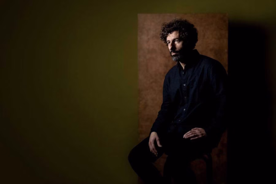 José González