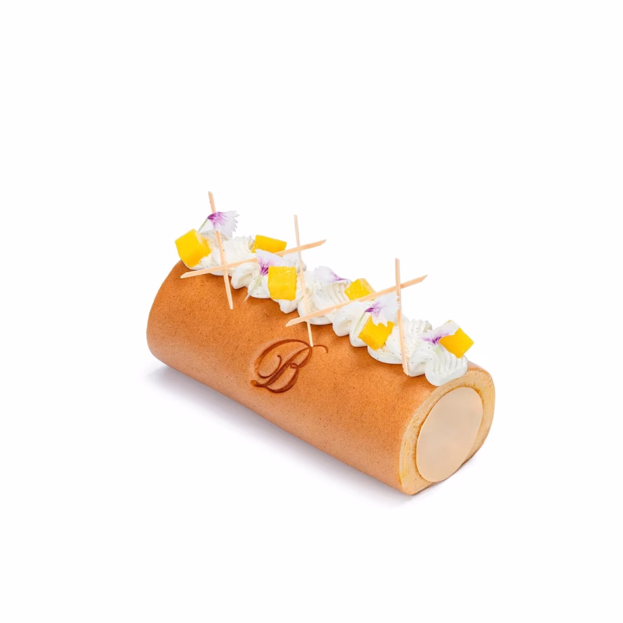 Mangový rolovaný dort z Butterfly Patisserie v Hongkongu
