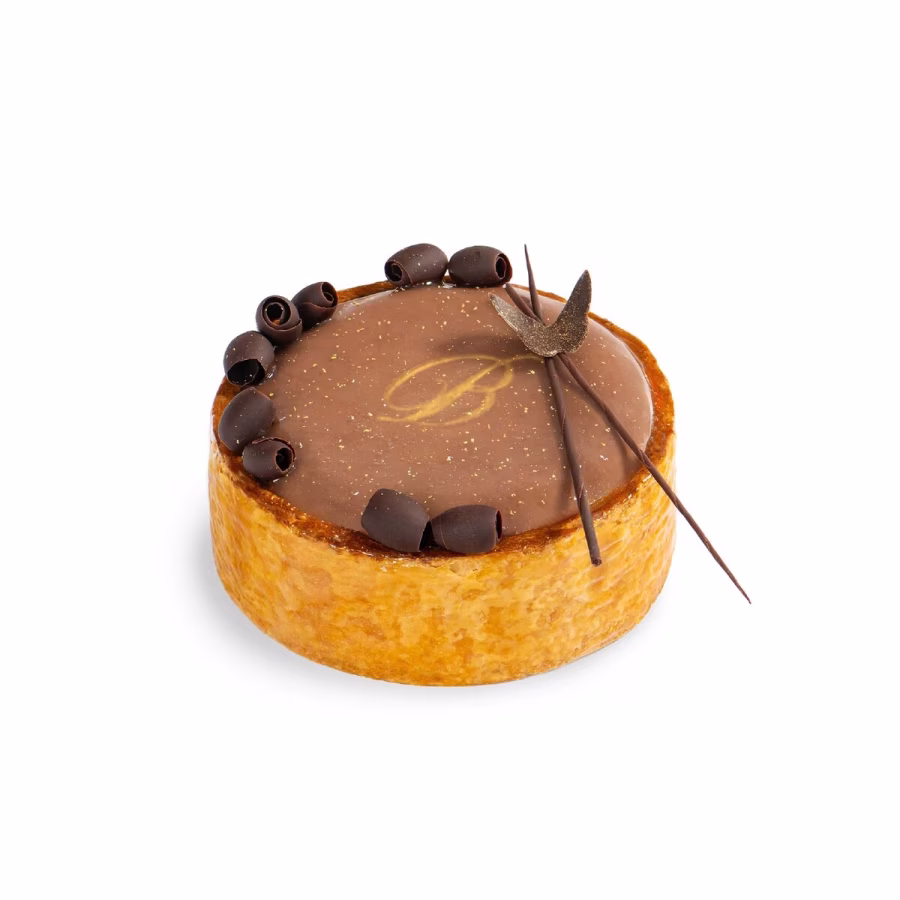 Čokoládový flan s lískovými oříšky z Butterfly Patisserie