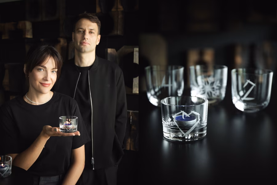 Zástupkyně Nadačního fondu AutTalk a křišťálové produkty vytvořené pro Designblok