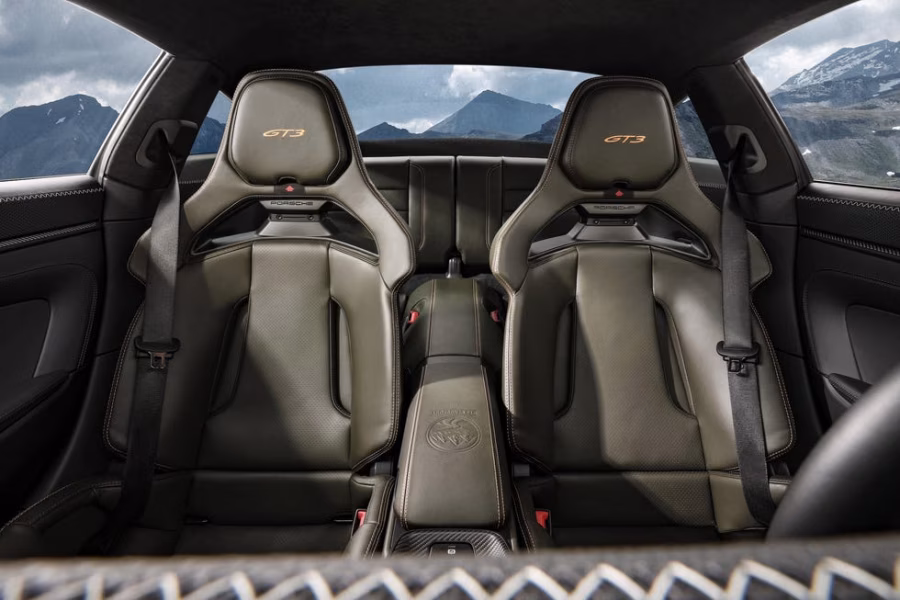 Porsche 911 GT3 Bergsport míří ve stovce kusů do Alp – fotografie 3