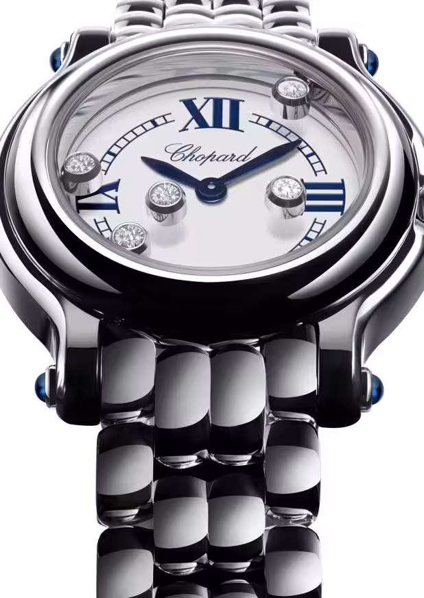Detail ciferníku a kovového náramku hodinek Chopard Happy Sport The First