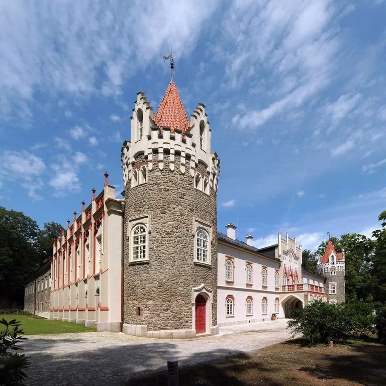 ROZHOVOR S ALEXANDROU KASPEROVOU, ZÁMECKOU PANÍ CHATEAU HERÁLEC - foto 3