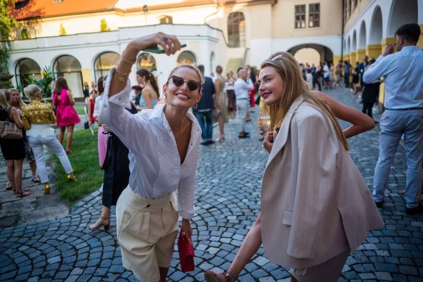 Letní koktejl italské luxusní značky TOD'S - foto 11 | brand photo