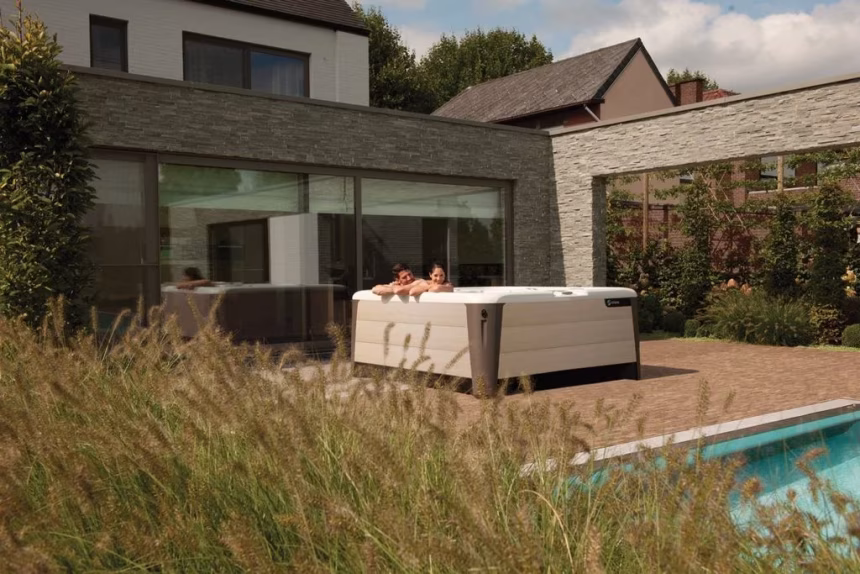 Nejširší sortiment vířivek, saun, bazénů a nábytku od Spa & Wellness – foto 2 | brand photo