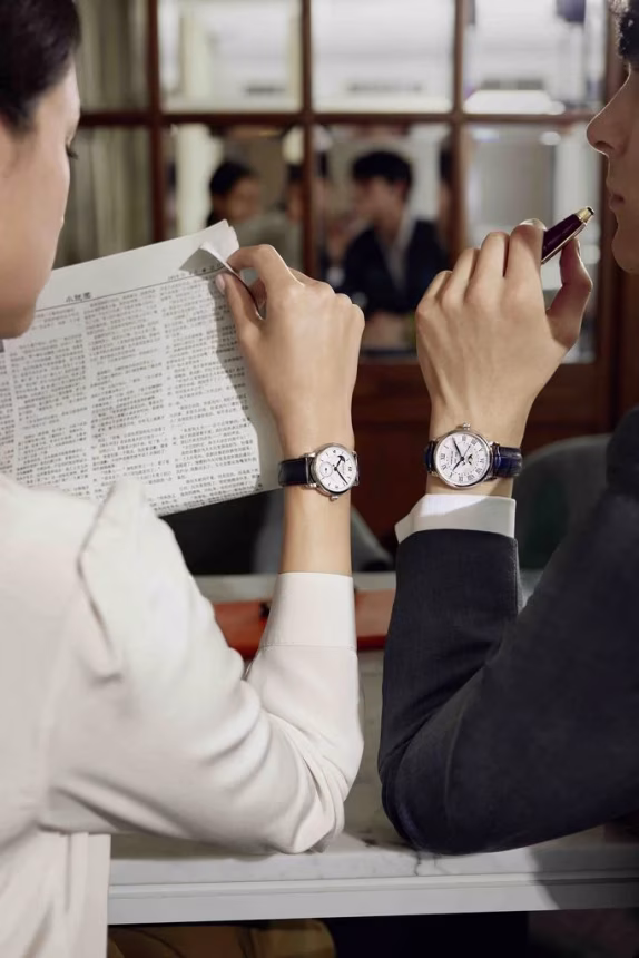 Dámské hodinky Montblanc Star Legacy Moonphase & Date - foto 4 | brand photo