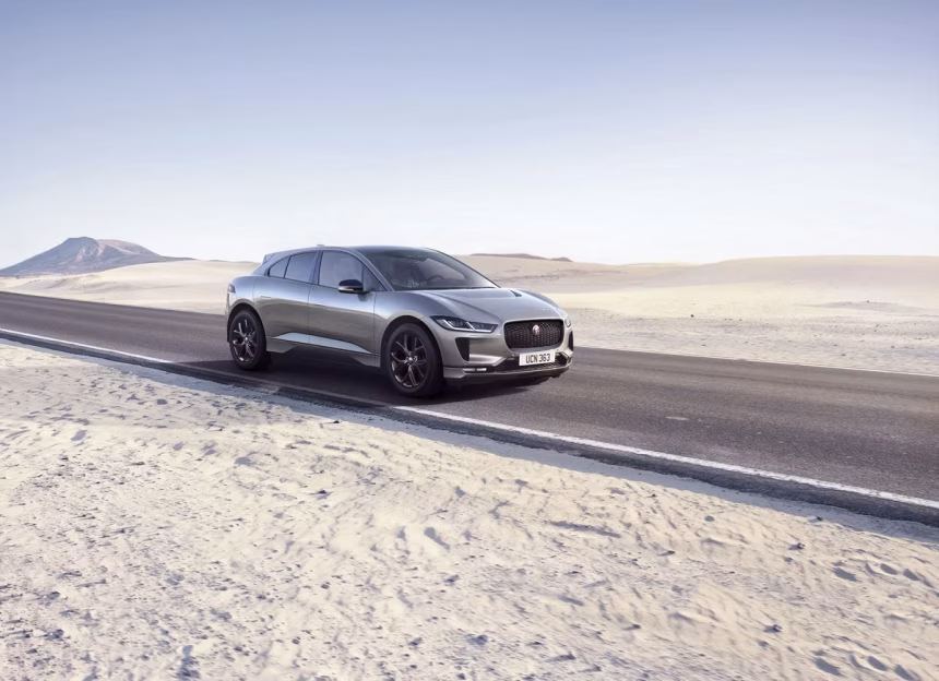 Jaguar I-PACE v novém provedení Black nadchne každého - foto 1 | brand photo