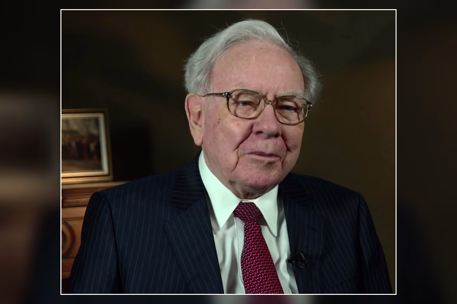 Warren Buffett hovoří na investičním summitu SelectUSA v roce 2015