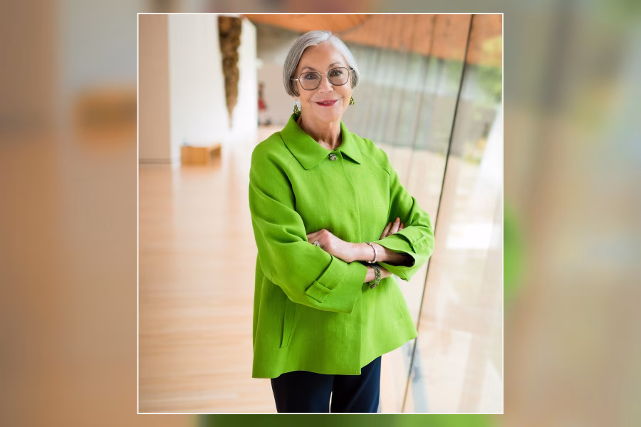 Oficiální portrét filantropky a sběratelky Alice Walton