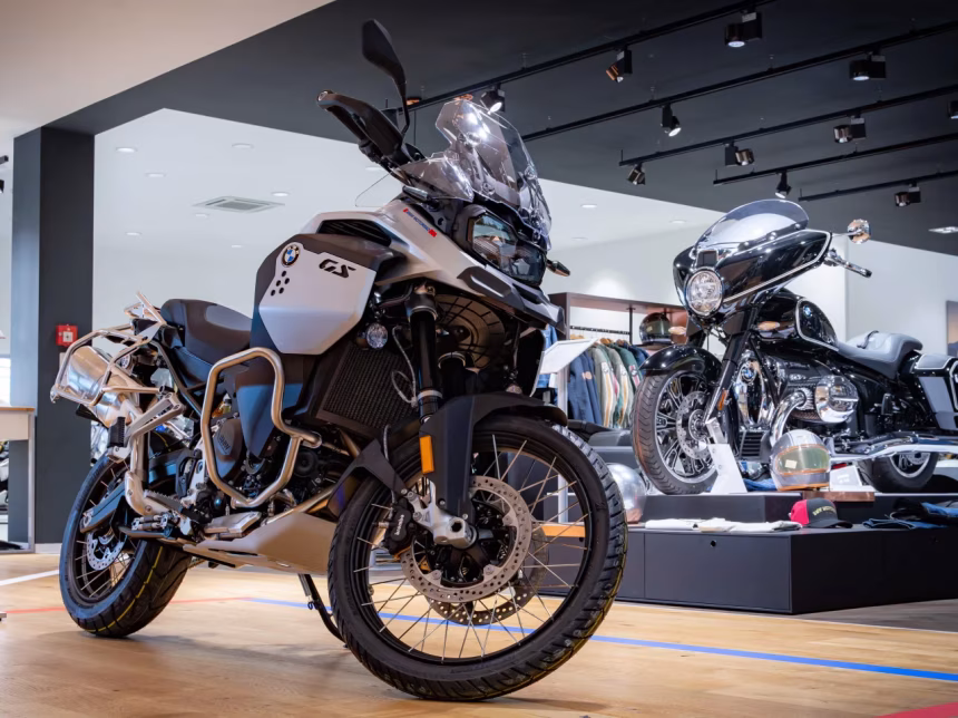 BMW Motorrad invelt ve znamení novinky cestovní endury – foto 2 | brand photo