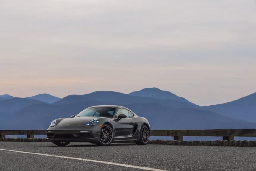 Porsche 718 Cayman: sportovní vůz, který vám nabídne moderní technologie - foto 2 | brand photo