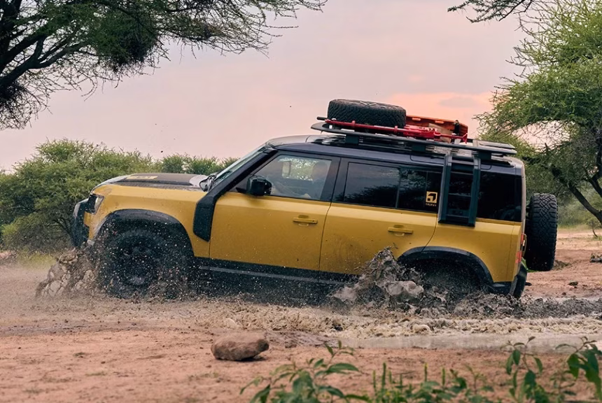 Land Rover Defender 110 Trophy Edition jako globální výzva