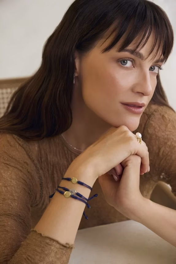 Kateřina Sokolová a Klenoty Aurum: Charitativní náramky pro Nadační fond AutTalk – foto 2 | brand photo