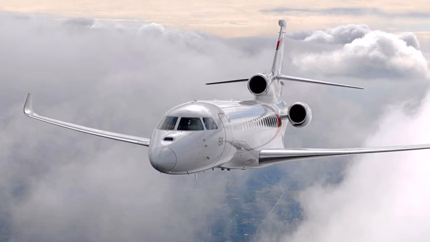 Dassault Falcon 8X: Elegance s digitální DNA stíhačky