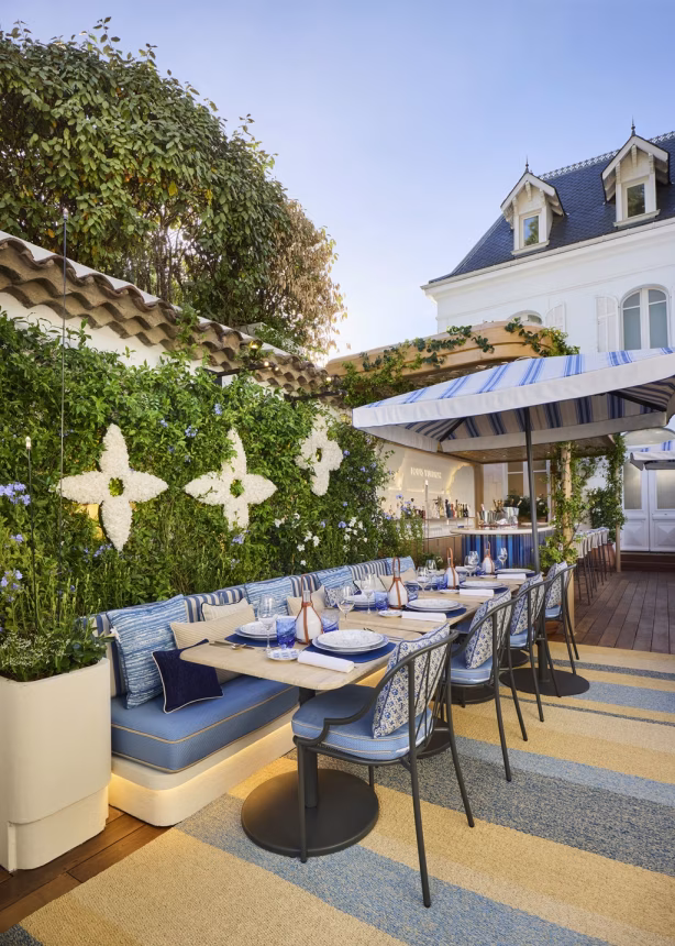 Restaurace Arnaud Donckele & Maxime Frédéric at Louis Vuitton znovu otevírá v Saint-Tropez