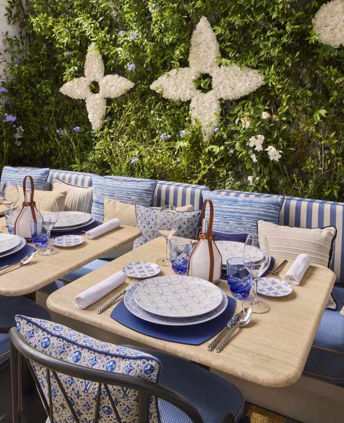 Restaurace Arnaud Donckele & Maxime Frédéric at Louis Vuitton znovu otevírá v Saint-Tropez