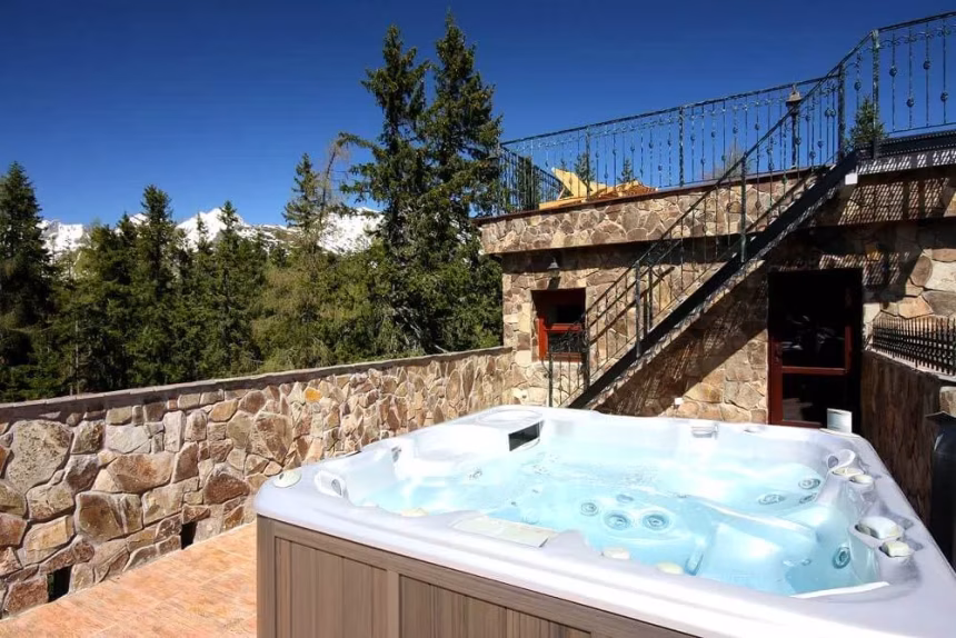 Nechte se okouzlit luxusním ubytováním ve Wellness Hotelu Borovica - foto 1 | brand photo