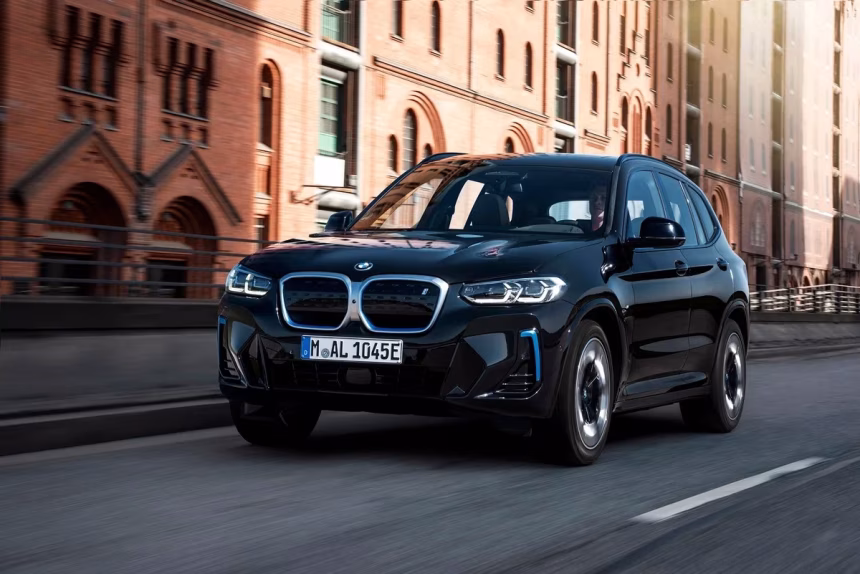 Nové BMW iX3 představuje dávku svěžesti pro prémiovou elektrickou mobilitu - foto 1 | brand photo
