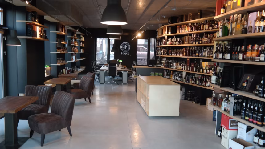 Nový rum Serum ve své chuti spoutal sto let staré legendy i exotiku panamského pralesa - foto 1 | brand photo