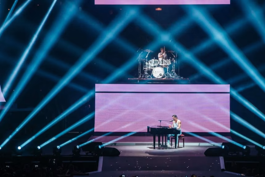 Obrovský úspěch QUEENIE, megakoncert Queen Relived 2020 bude v O2 areně dvakrát!