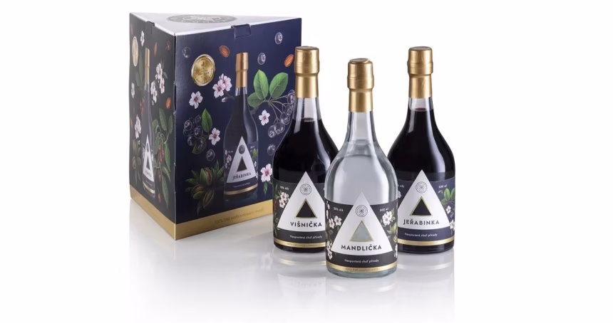 Oceněné přírodní ovocné likéry Ratafia Almond Spirit vstupují do prodeje - foto 1 | brand photo