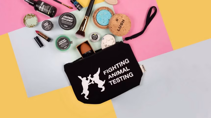 Oslňte své okolí s veganskou dekorativní kosmetikou od Lush - foto 1 | brand photo