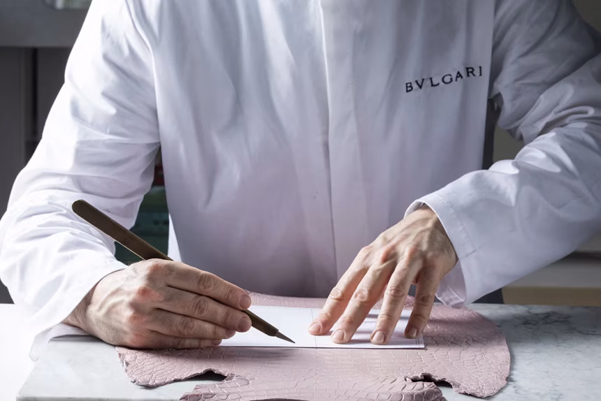 PESTROBAREVNÉ CESTY BVLGARI PŘINÁŠÍ TURMALÍN PARAIBA - foto 1 | brand photo