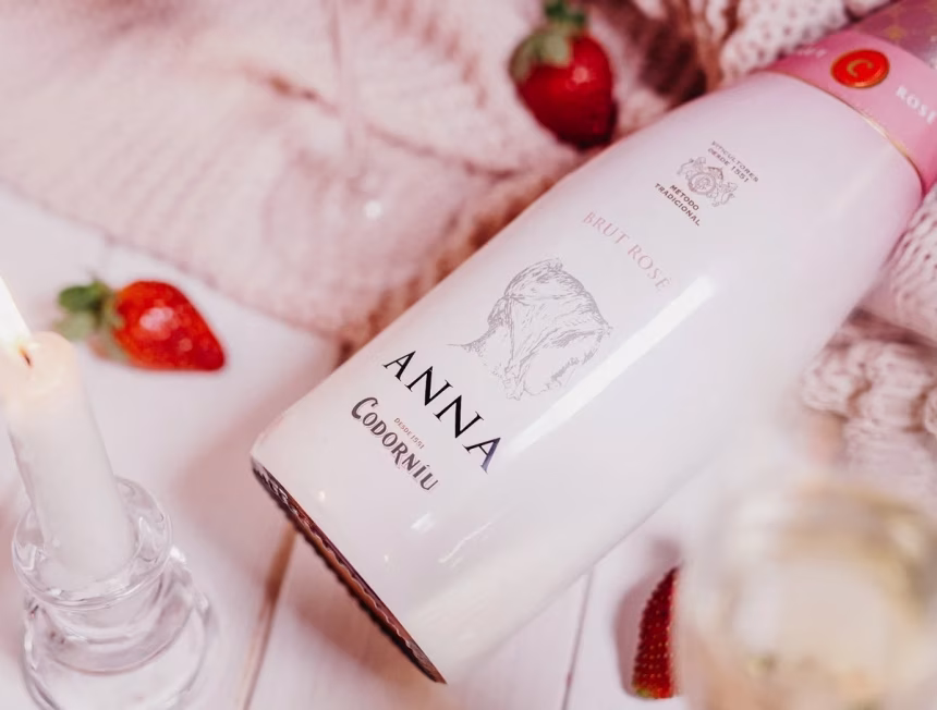Premier Wines & Spirits: Oslavte Valentýna a potěšte tekutou láskou - foto 1 | brand photo