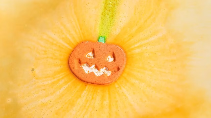 Rádi se bojíte či strašíte ostatní? Podívejte se na nové halloweenské produkty od firmy Lush - foto 1 | brand photo