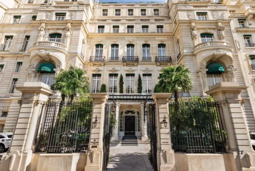 Shangri-La Paris: luxusní výhled na Eiffelovu věž z apartmá - fotografie 5