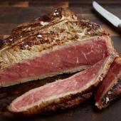 Dokonale růžový steak