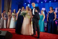 3. místo Sestra sympatie 2018 obsadila Blanka Szabó z Masarykovi městské nemocnice Jilemnice. Korunku, šerpu i kytici ji předala paní magistra Kristýna Fejfarová