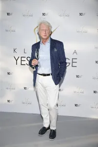 OSLAVA 10. NAROZENIN A OTEVŘENÍ NOVÉ POBOČKY KLINIKY YES VISAGE PROBĚHLA VE VELKÉM STYLU