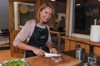 Setkání gurmánů: známé tváře se učily grilovat