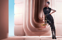 Zdroj: https://www.fendi.com/