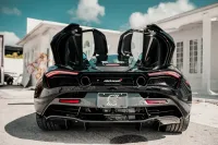 Zdroj: Facebook McLaren Automotive (https://www.facebook.com/mclarenautomotive/)