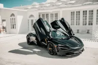 Zdroj: Facebook McLaren Automotive (https://www.facebook.com/mclarenautomotive/)