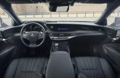 Exkluzivní recenze luxusní limuzíny Lexus LS 500h - foto 3 | brand photo