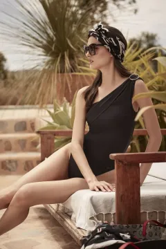 Karl Lagerfeld: kolekce jaro/léto 2019 - foto 4 | brand photo