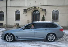 Přečtěte si naši jedinečnou recenzi vozu BMW 530d drive Touring - foto 2 | brand photo