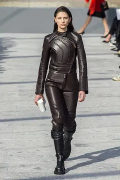 Bottega Veneta Women’a and Men’s Fall 2019 - foto 3 | brand photo