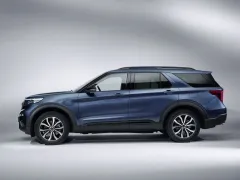 Nový Ford Explorer dostal plug-in hybridní pohon. Ve městě ujede až 40 km na elektřinu - foto 2 | brand photo
