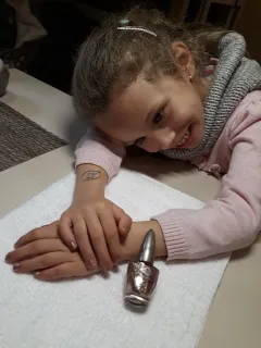 Studio Vědomá krása přichází s unikátní dětskou péčí o ruce za pomoci  kosmetiky Bio Sculpture®  - foto 2 | brand photo