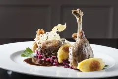 GOURMET HOTEL VILLA PATRIOT v Mariánských Lázních: krásné místo s výjimečnou restaurací - foto 3 | brand photo