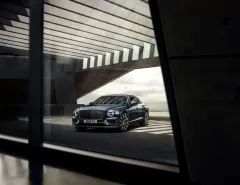 Bentley Flying Spur nové generace představen. Má natáčecí nápravu, 635 koní a je „nejvyspělejší“ na světě - foto 3 | brand photo